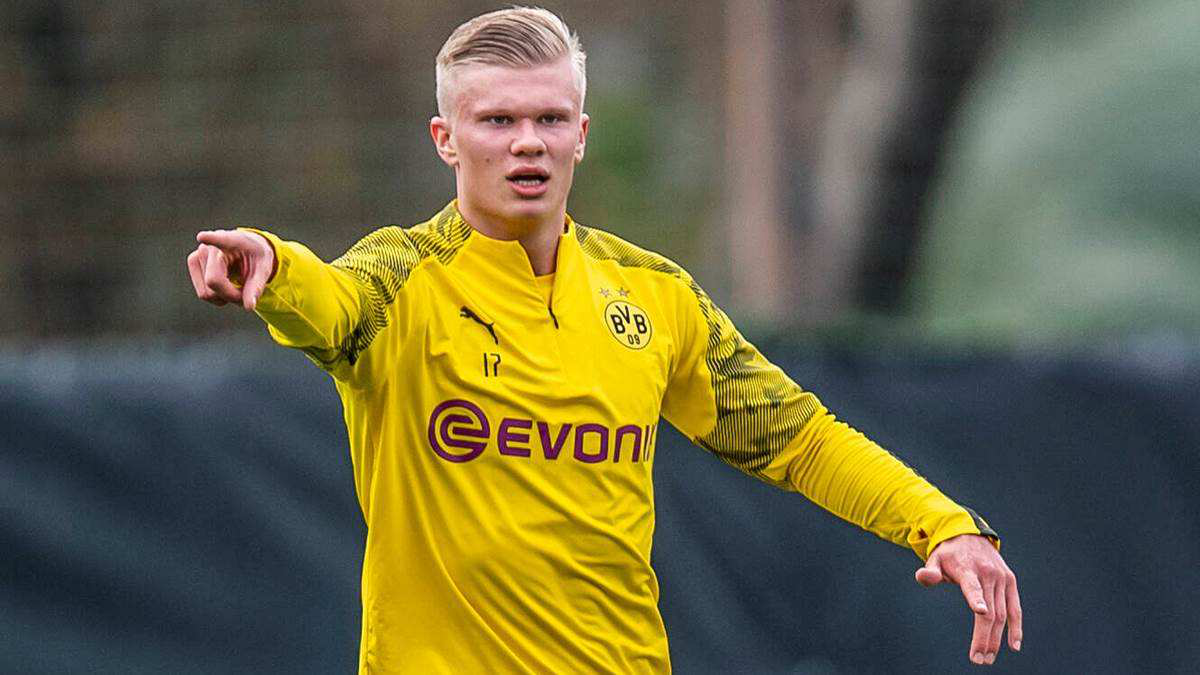 多特蒙德内部会议纪要流出:赛前篮板制胜,德甲使命明确,医务组通报恢复 多特蒙德内部会议纪要流出:赛前篮板制胜,德甲使命明确,医务组通报恢复