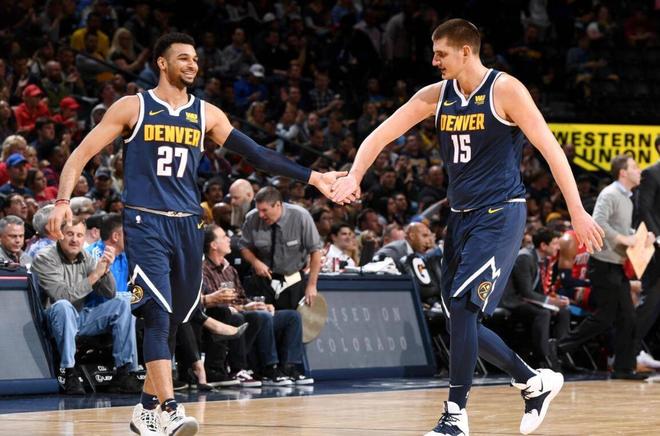 斯图加特内部会议纪要流出：转会期刷新队史纪录，NBA常规赛使命明确，阵容厚度经受考验的简单介绍